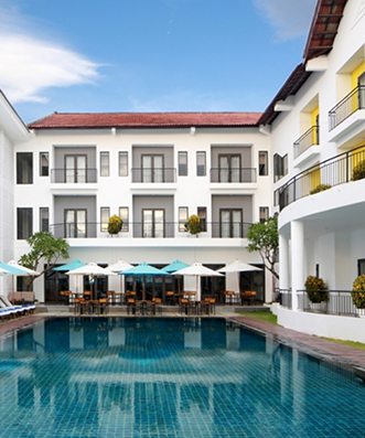 Riverside Residence